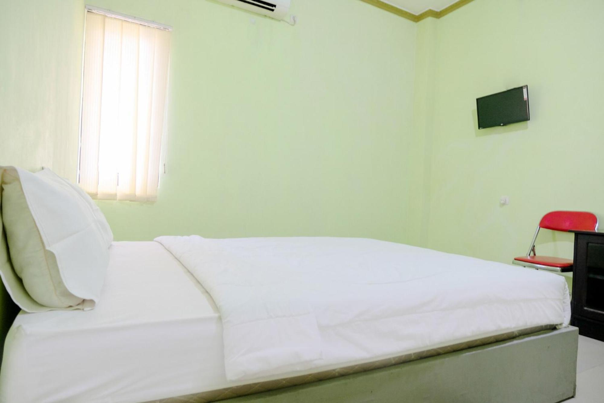 Oyo Life 2508 Alba Suites Homestay Syariah Tulungagung Bagian luar foto