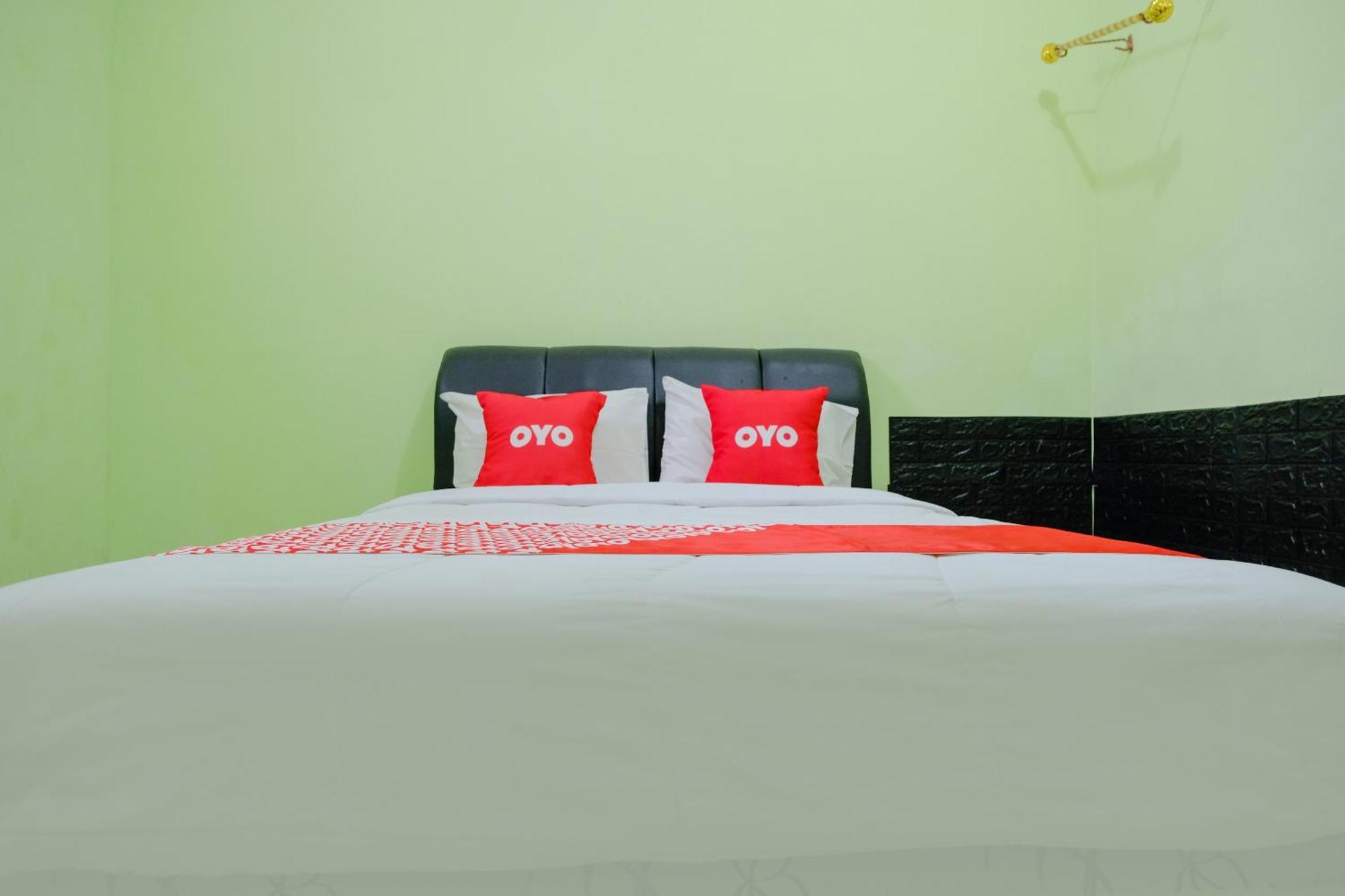 Oyo Life 2508 Alba Suites Homestay Syariah Tulungagung Bagian luar foto