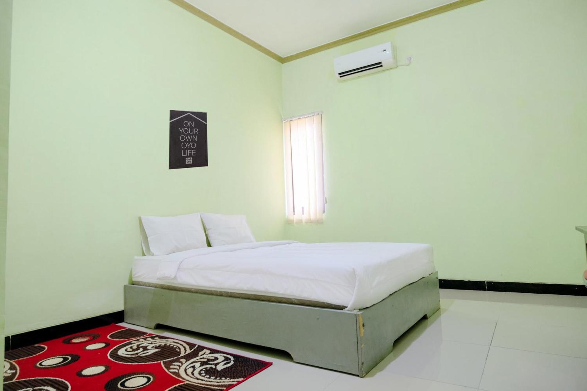 Oyo Life 2508 Alba Suites Homestay Syariah Tulungagung Bagian luar foto