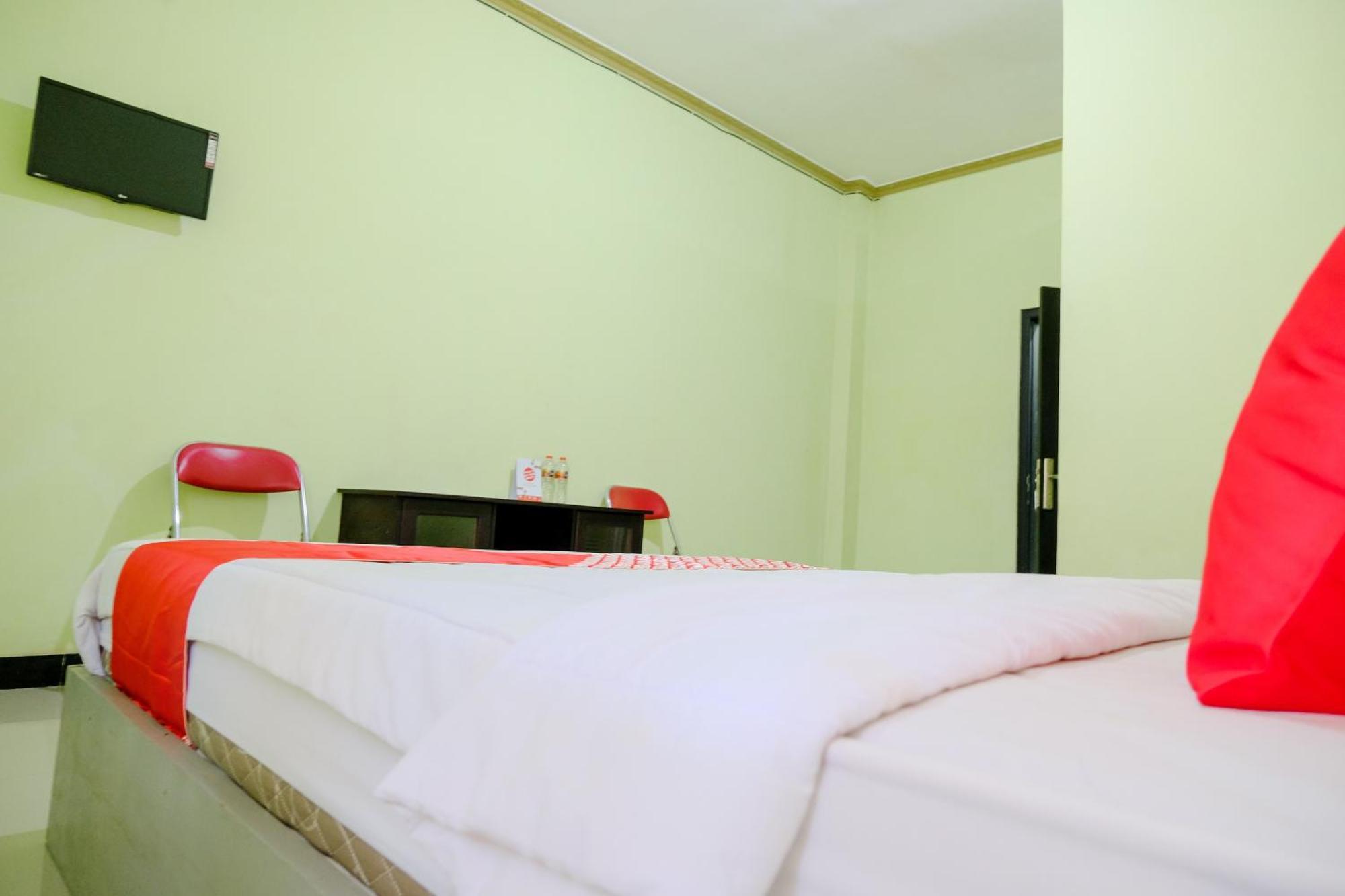 Oyo Life 2508 Alba Suites Homestay Syariah Tulungagung Bagian luar foto