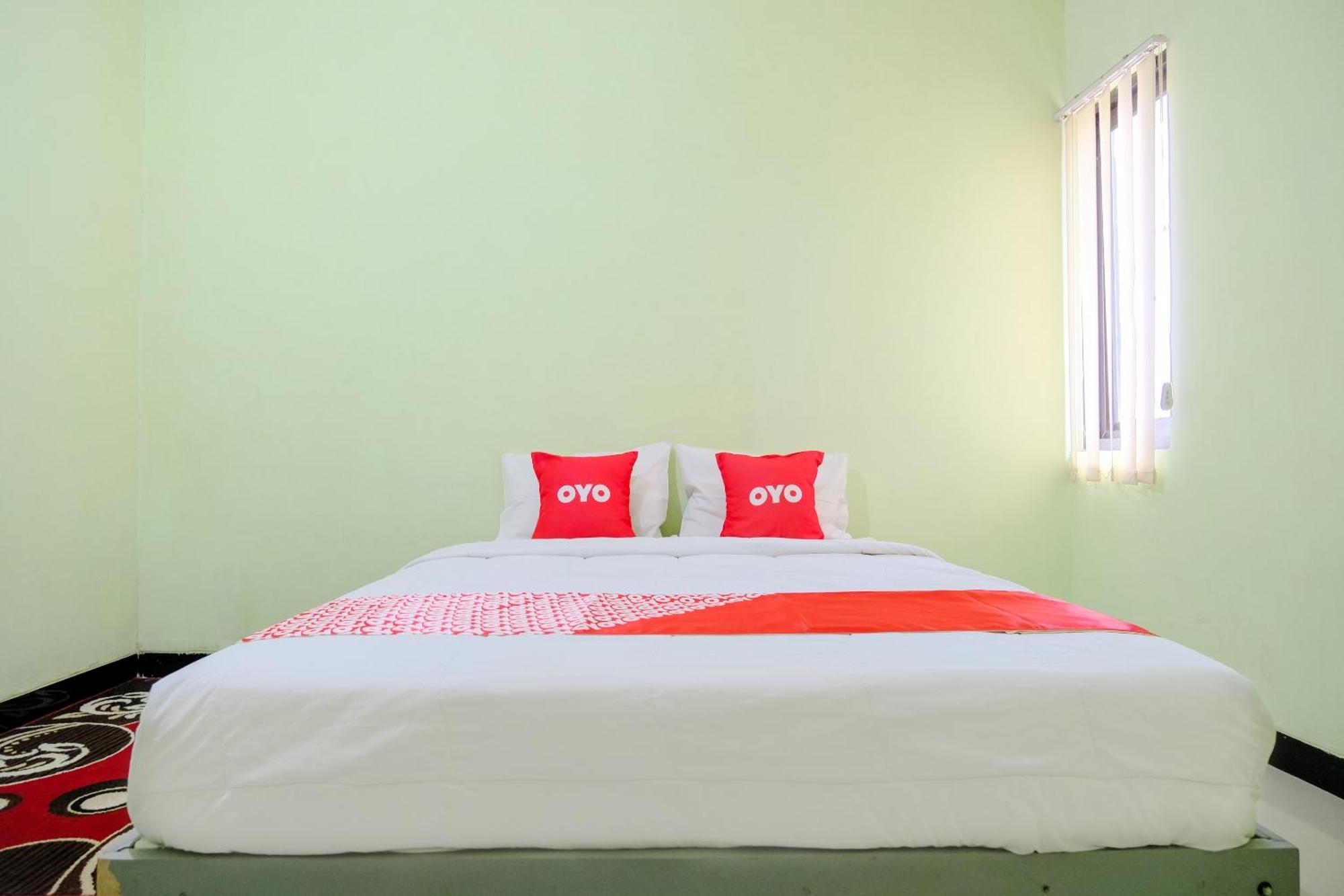Oyo Life 2508 Alba Suites Homestay Syariah Tulungagung Bagian luar foto