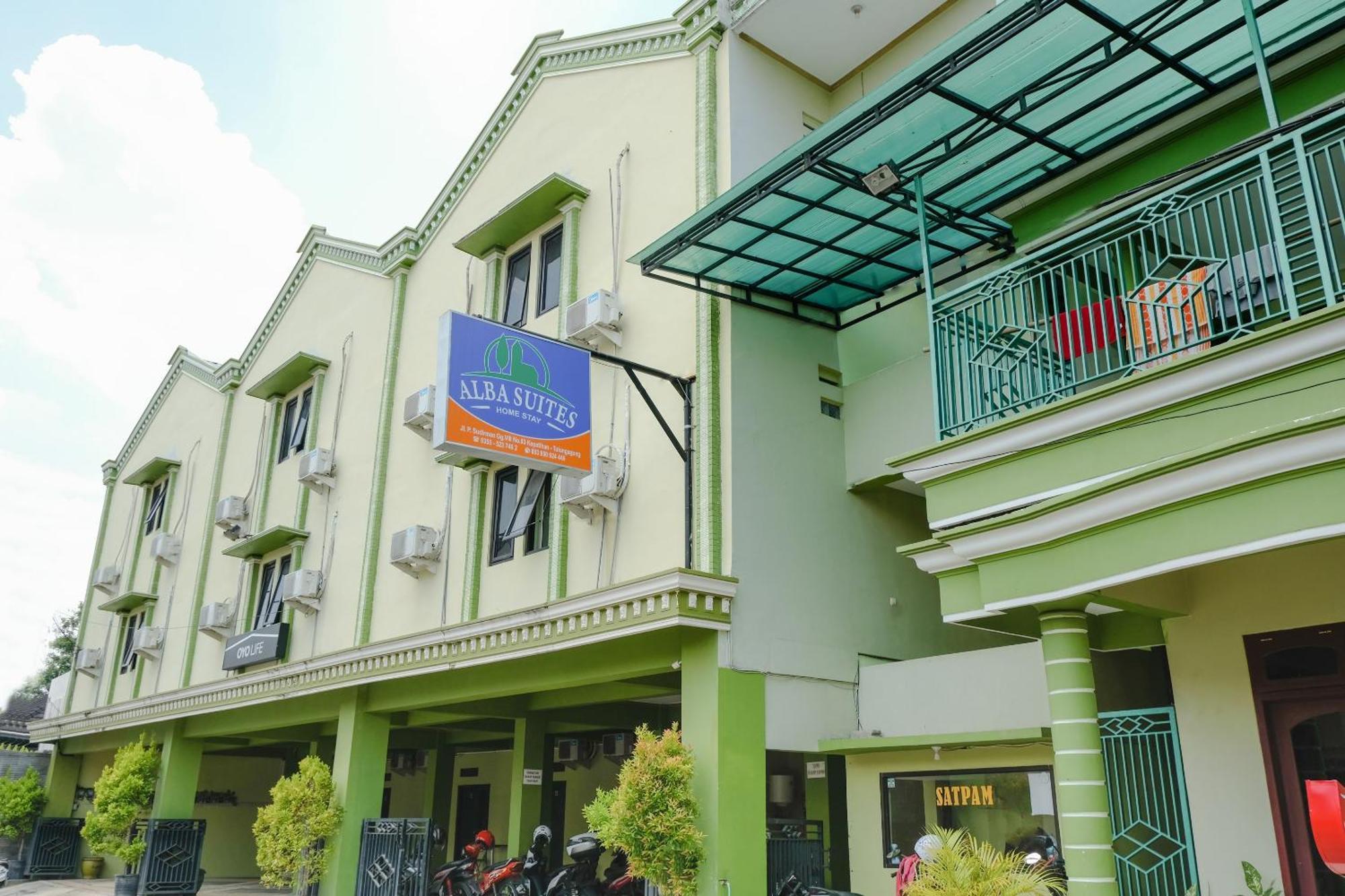 Oyo Life 2508 Alba Suites Homestay Syariah Tulungagung Bagian luar foto