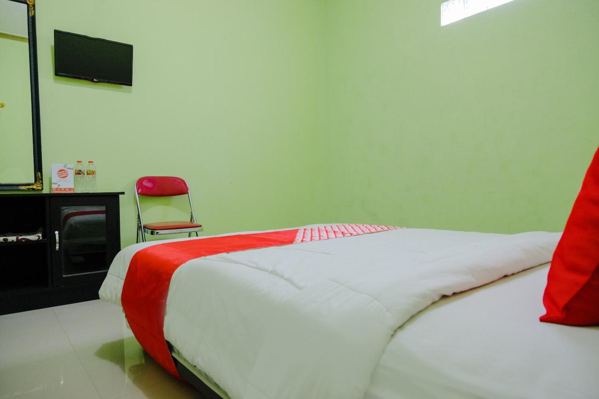 Oyo Life 2508 Alba Suites Homestay Syariah Tulungagung Bagian luar foto